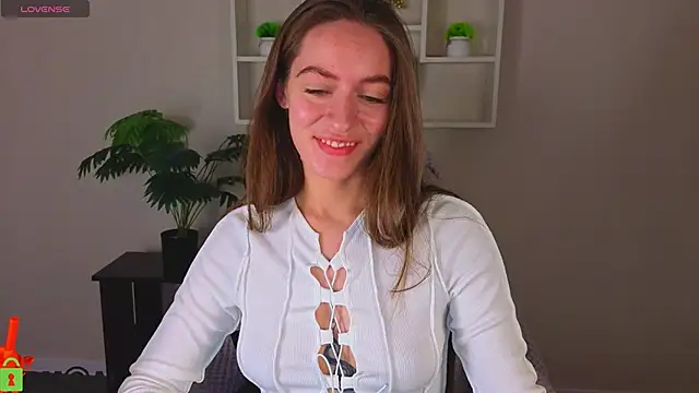 Agnes Wells online show from 02.21.26