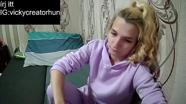 Snapshot of AlissaClark chatting on 07.09.26 AlissaClark online show from 07.09.26