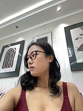 Snapshot of wen521 chatting on 10.23.25 wen521 online show from 10.23.25