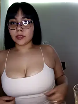 Snapshot of soo2303 chatting on 10.03.25 soo2303 online show from 10.03.25