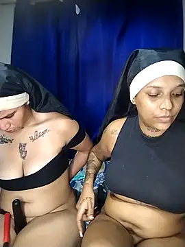 Snapshot of Vale_Nikol21 chatting on 09.14.25 Vale Nikol21 online show from 09.14.25