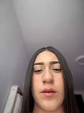 Snapshot of isabela_l chatting on 02.08.26 isabela l online show from 02.08.26