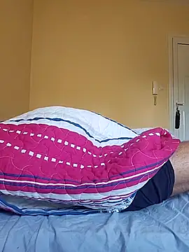 Snapshot of Nesch82 chatting on 02.20.26 Nesch82 online show from 02.20.26