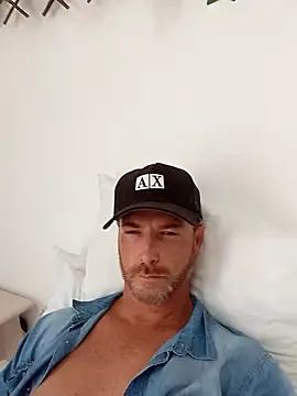 Snapshot of Loiroatv36 chatting on 02.09.26 Loiroatv36 online show from 02.09.26