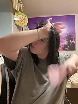 Kemeli008 online show from 11.17.25