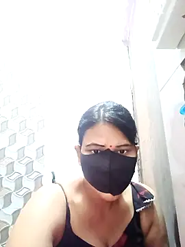 Snapshot of varnika chatting on 04.17.26 varnika online show from 04.17.26