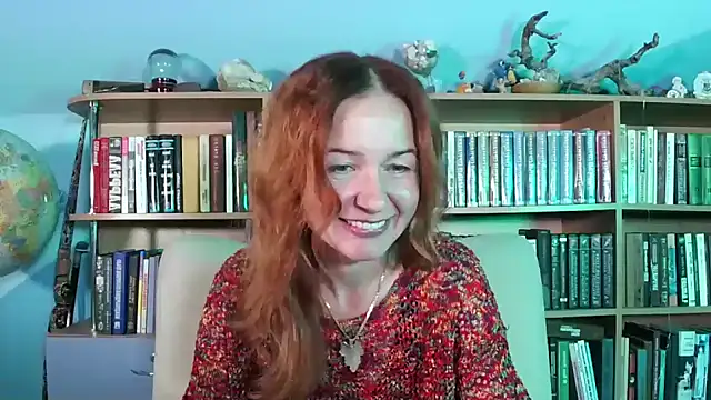 Snapshot of Foxilady357 chatting on 11.15.25 Foxilady357 online show from 11.15.25