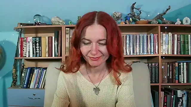 Snapshot of Foxilady357 chatting on 04.22.26 Foxilady357 online show from 04.22.26