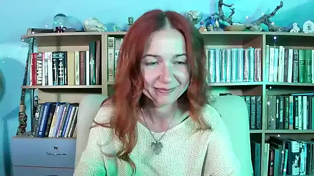Snapshot of Foxilady357 chatting on 05.14.26 Foxilady357 online show from 05.14.26
