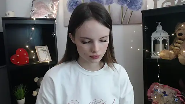 Ariella ari online show from 09.24.25