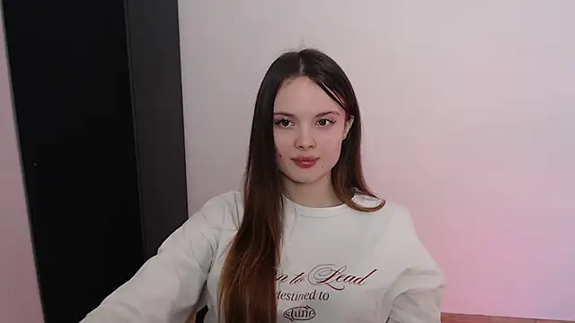 Ariella ari online show from 10.08.25