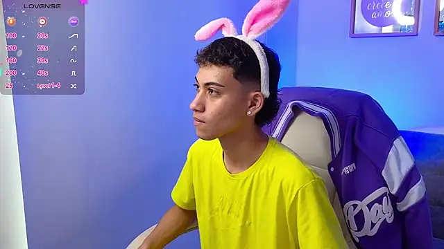 yulian vasquez online show from 09.14.25