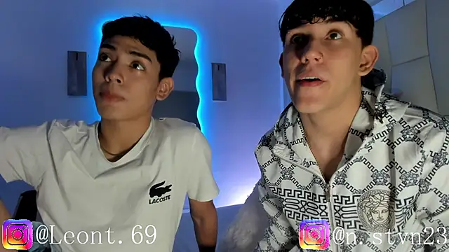 LoganTwink18 online show from 04.01.26