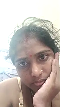 Snapshot of Guriya0076 chatting on 05.15.26 Guriya0076 online show from 05.15.26