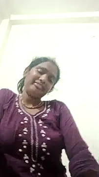 Snapshot of Guriya0076 chatting on 06.04.26 Guriya0076 online show from 06.04.26