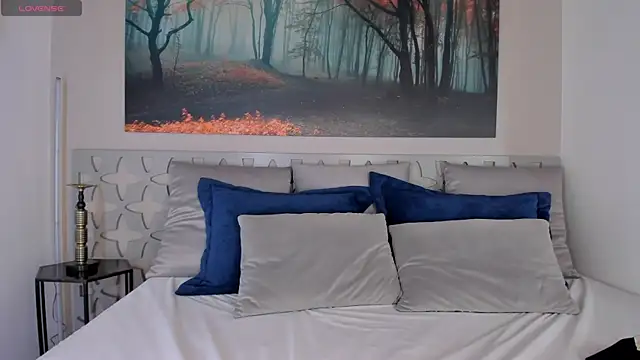 isabellasouza online show from 10.17.25