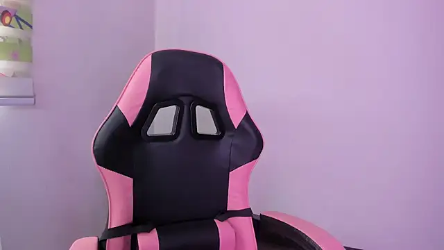 Arianna Jannes online show from 04.08.26