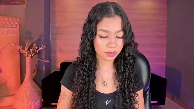 SophieHouston  online show from 10.21.25