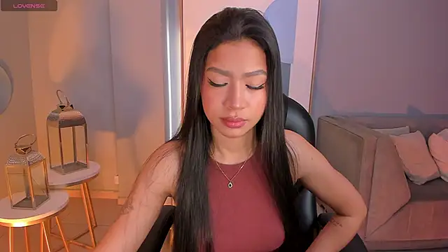 Snapshot of SophieHouston_ chatting on 06.15.26 SophieHouston online show from 06.15.26