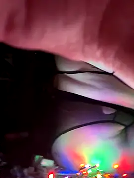 Snapshot of HotVictoriaa chatting on 11.12.25 HotVictoriaa online show from 11.12.25