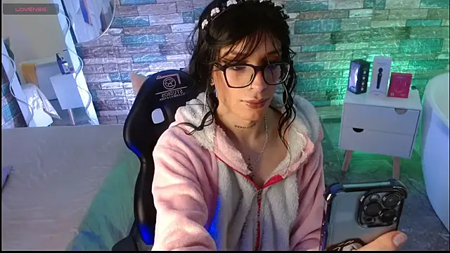 boyfox tay online show from 10.06.25