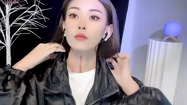 Snapshot of xiaoyue8888 chatting on 09.22.25 xiaoyue8888 online show from 09.22.25