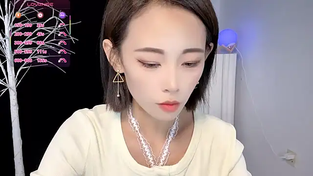 Snapshot of xiaoyue8888 chatting on 09.25.25 xiaoyue8888 online show from 09.25.25