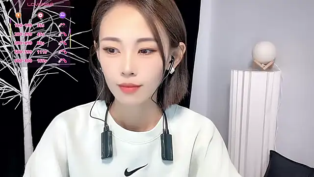 Snapshot of xiaoyue8888 chatting on 09.27.25 xiaoyue8888 online show from 09.27.25