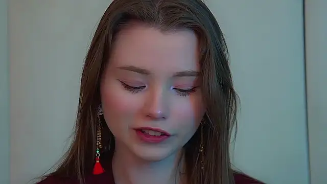 Snapshot of KeiraAsti chatting on 02.02.26 KeiraAsti online show from 02.02.26