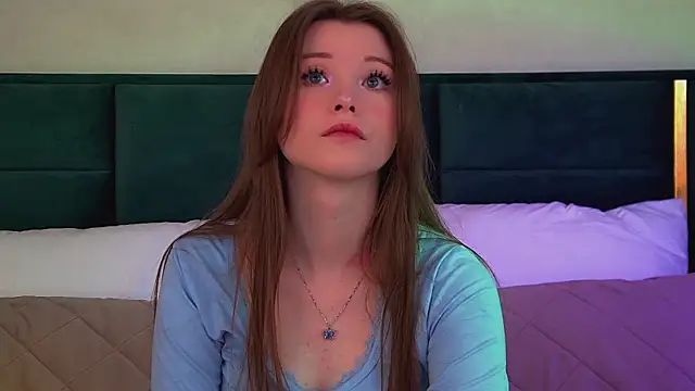 Snapshot of KeiraAsti chatting on 02.22.26 KeiraAsti online show from 02.22.26