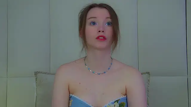 Snapshot of KeiraAsti chatting on 03.01.26 KeiraAsti online show from 03.01.26