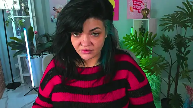 MaryHarrys online show from 11.05.25