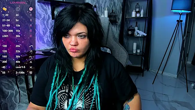 MaryHarrys online show from 11.16.25