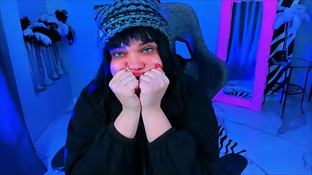 MaryHarrys online show from 02.04.26