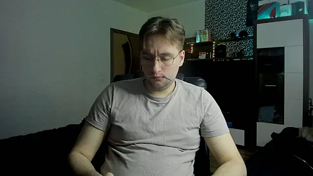 Snapshot of romiosabrino chatting on 03.21.26 romiosabrino online show from 03.21.26