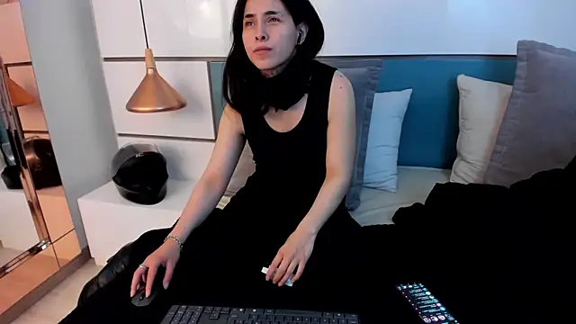 Snapshot of Ashkoreh chatting on 05.29.26 Ashkoreh online show from 05.29.26