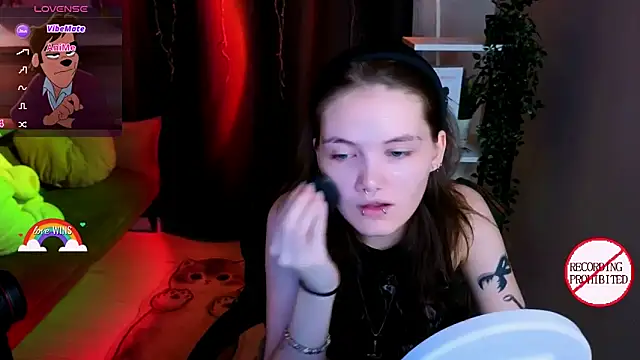 Snapshot of Dilara_xBaby chatting on 07.18.26 Dilara xBaby online show from 07.18.26