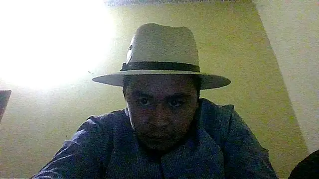 Snapshot of jorgexsuil2hh chatting on 07.17.26 jorgexsuil2hh online show from 07.17.26