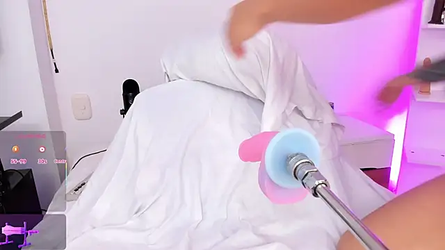 arynaughty20 online show from 01.10.26