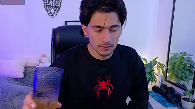 Elian savoy online show from 02.24.26