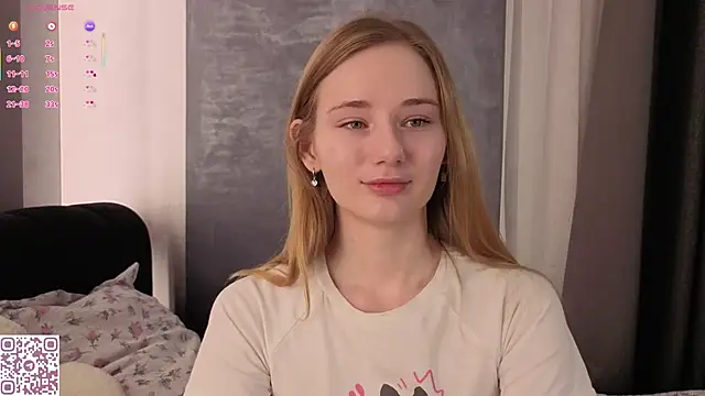 ElvinaRose online show from 11.14.25