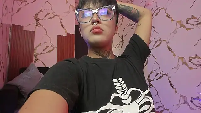 Rebeka-baker online show from 11.07.25