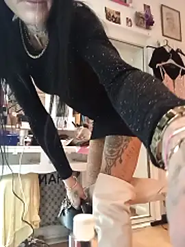 Tannedtattooed69 online show from 04.18.26