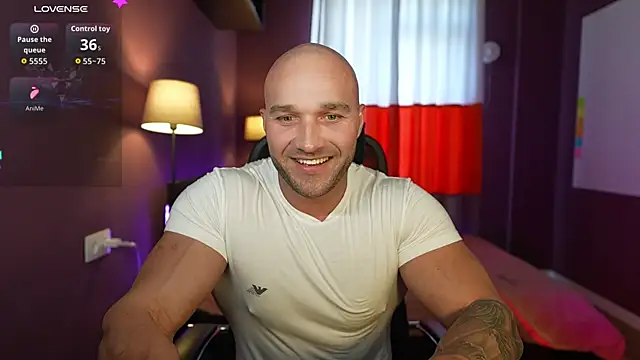 Snapshot of RikAdlerr chatting on 05.31.26 RikAdlerr online show from 05.31.26