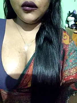 Snapshot of JIYA-04 chatting on 03.19.26 JIYA-04 online show from 03.19.26