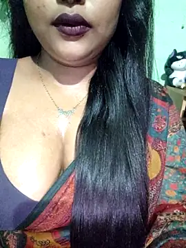 Snapshot of JIYA-04 chatting on 04.06.26 JIYA-04 online show from 04.06.26