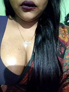 Snapshot of JIYA-04 chatting on 04.11.26 JIYA-04 online show from 04.11.26