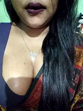 Snapshot of JIYA-04 chatting on 04.12.26 JIYA-04 online show from 04.12.26