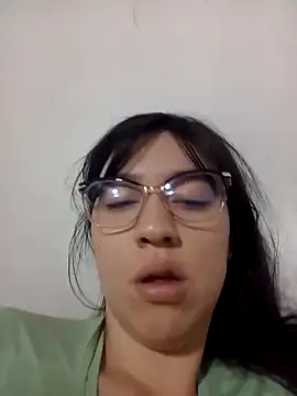 lareinalareinadelanal online show from 10.30.25