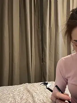 Naomi   Rias online show from 11.26.25